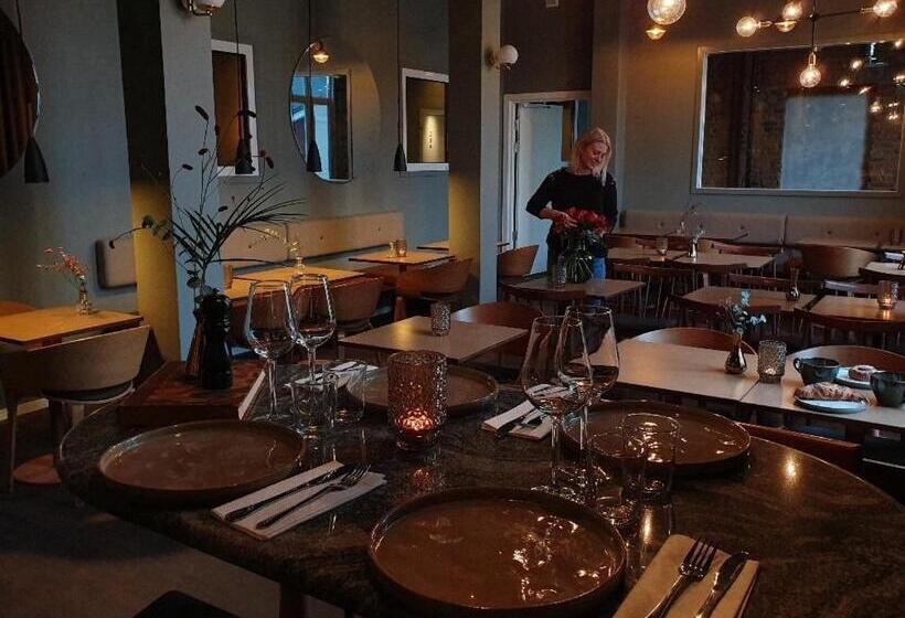 בית מלון כפרי L Carl Friman