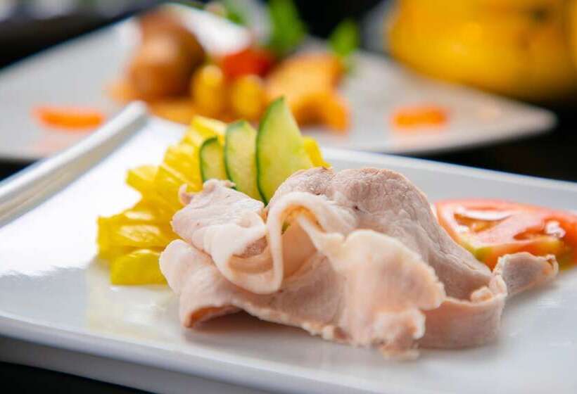 فندق Omuta Heights