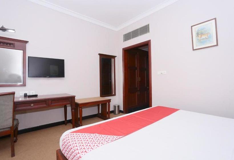 酒店 Oyo 35395 Vijaya Park Deluxe