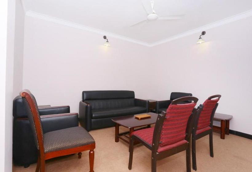 酒店 Oyo 35395 Vijaya Park Deluxe