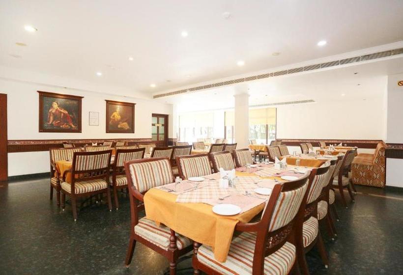 酒店 Oyo 35395 Vijaya Park Deluxe