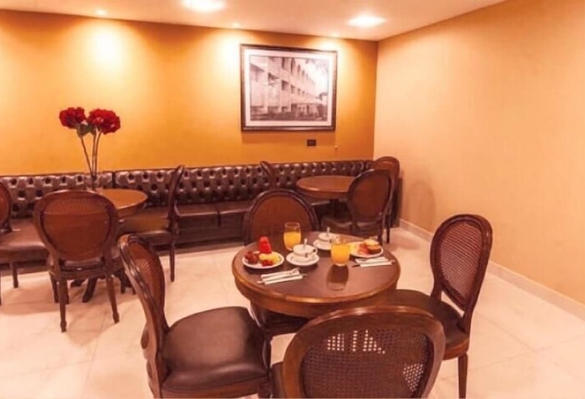 בית מלון כפרי Piacentini Palace