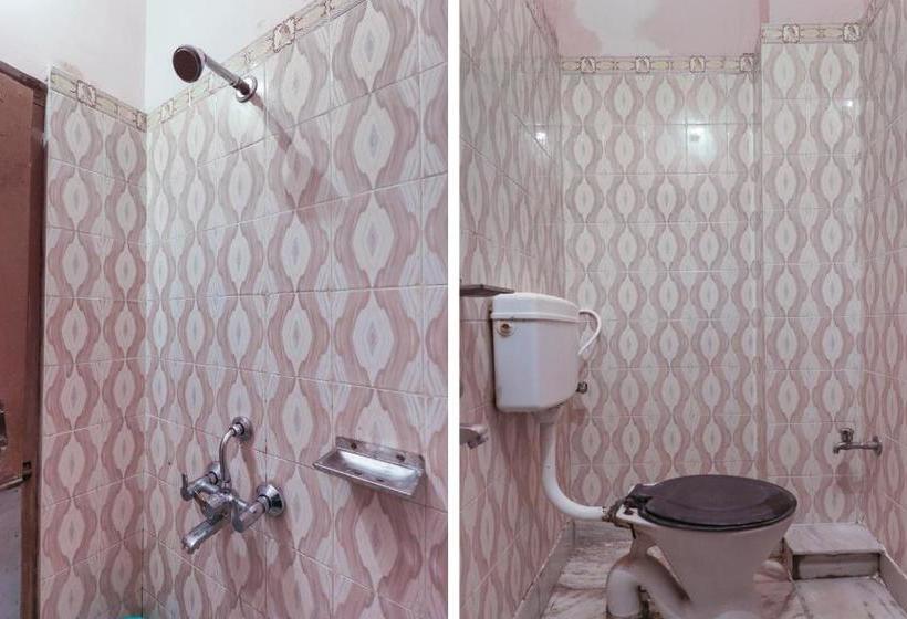 Spot On 81268 Hotel Deep