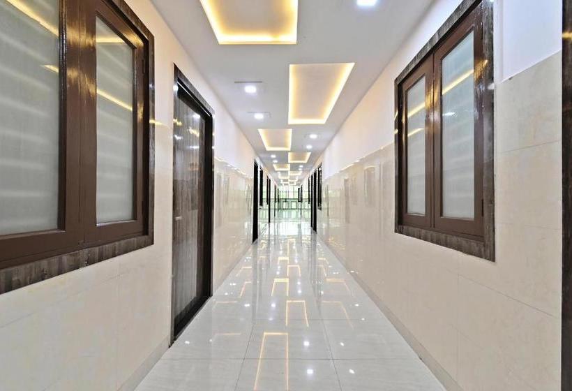 هتل Spot On 60218  Raj Inn Spot