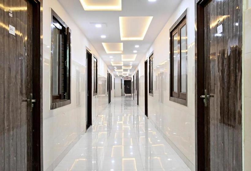 هتل Spot On 60218  Raj Inn Spot