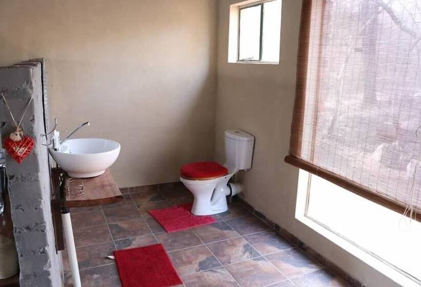 ペンション Leopard Kruger Lodge