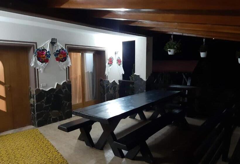 بنسيون Vila Confort