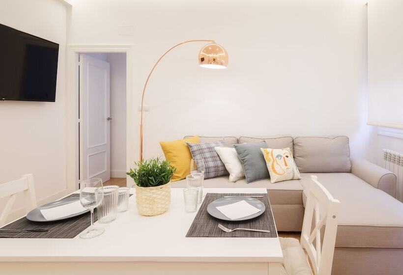 Apartamento Reformado Con Encanto By Theurbanhosts