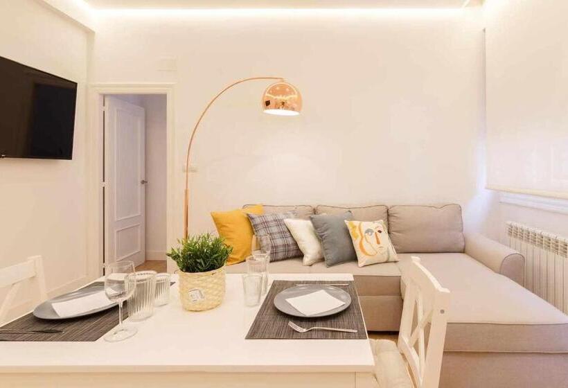 Apartamento Reformado Con Encanto By Theurbanhosts