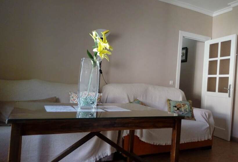 Apartamentos Virgen De Villaverde