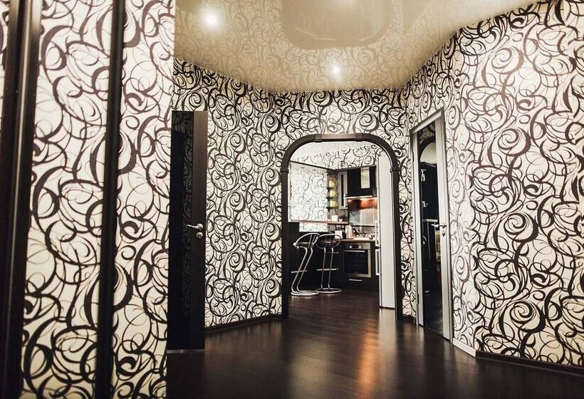 Apartment On Kuznetskstroevskiy 9