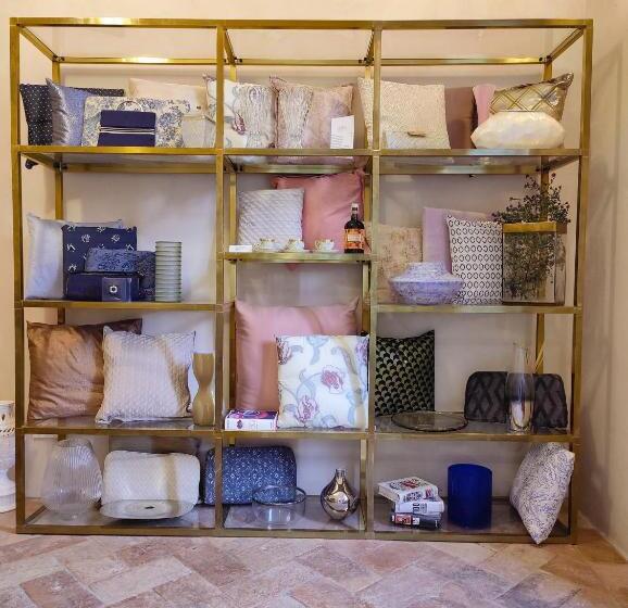 민박 Dandelion Como Suites & Park