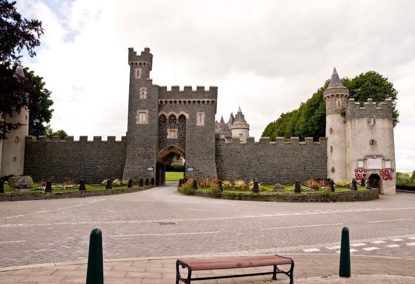 Bed and Breakfast Dufferin Coaching Inn & Hall