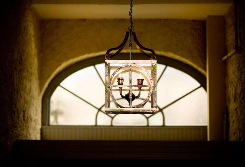 Bed and Breakfast Dufferin Coaching Inn & Hall