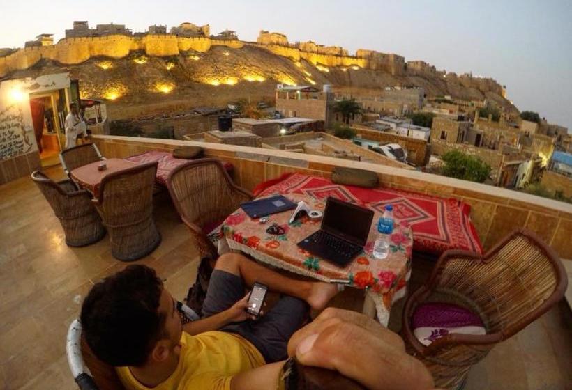 تختخواب و صبحانه Wonbin Safari