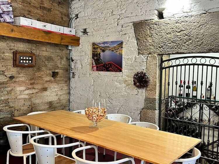 تختخواب و صبحانه Quinta Da Estrada Winery Douro Valley