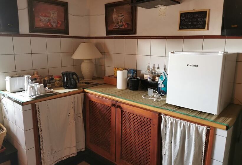 Bed and Breakfast Villa Cecilio