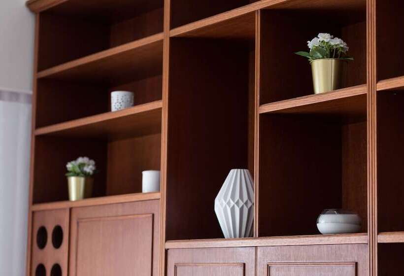 Chic Flat In The Heart Of Athens By Upstreet