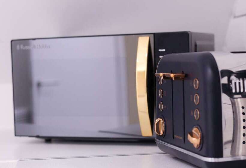 Everest Lodge Serviced Apartment