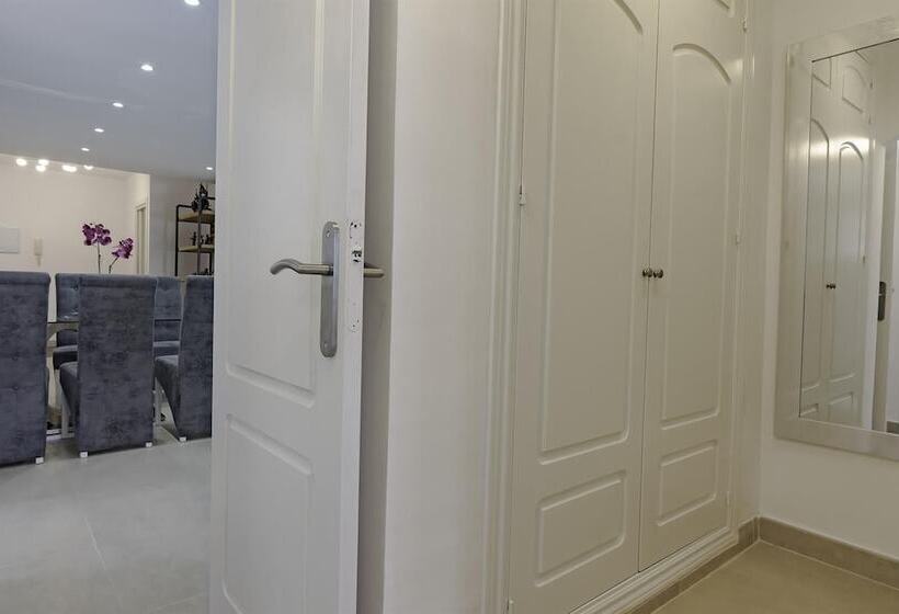 Fantastic Apartment Near Puerto Banus