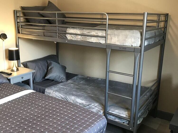 Хостел The Lord Grey