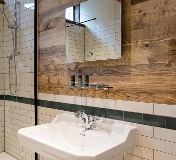 여관 The Potting Shed Maidstone