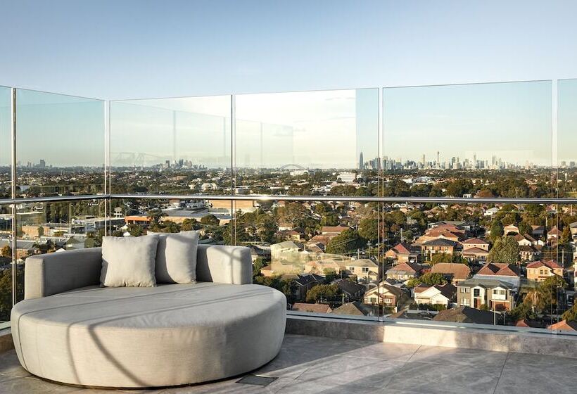 هتل Crowne Plaza Sydney Burwood, An Ihg