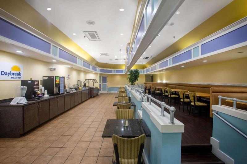 فندق Days Inn By Wyndham Mobile I65