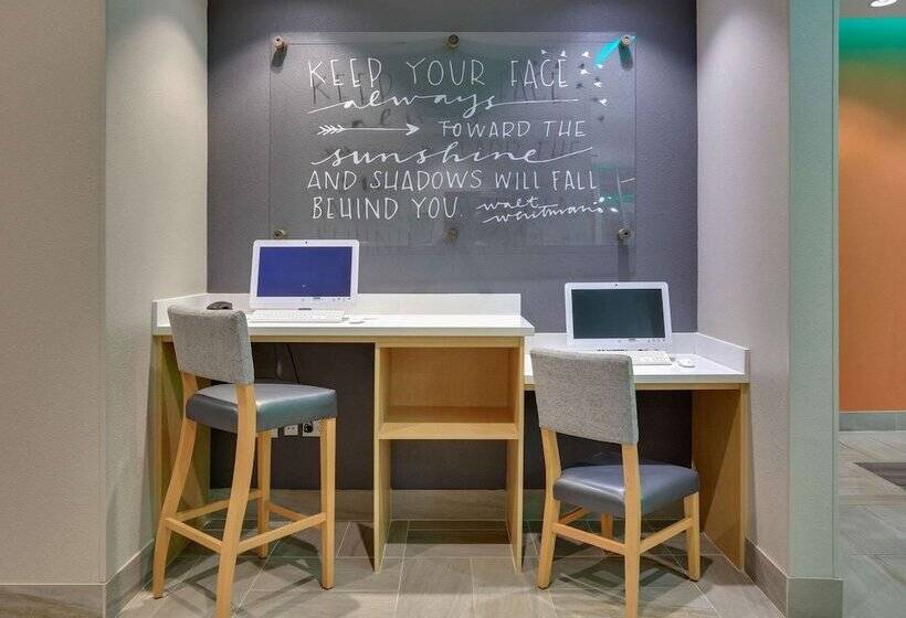 酒店 La Quinta Inn & Suites By Wyndham Lakeway