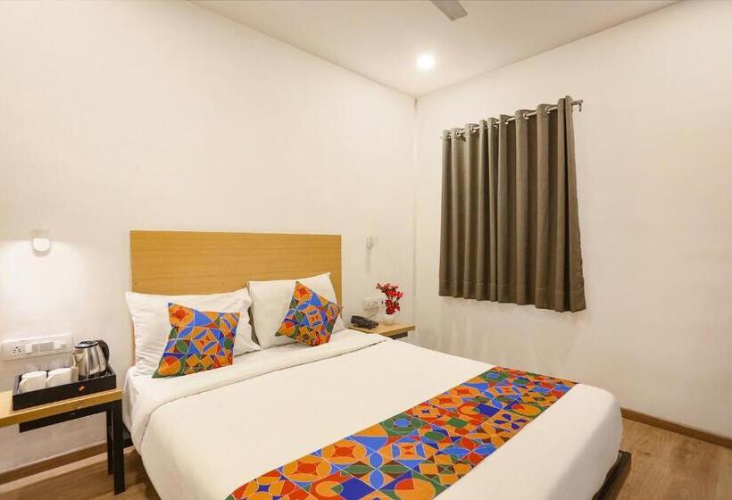 Fabhotel Vivek