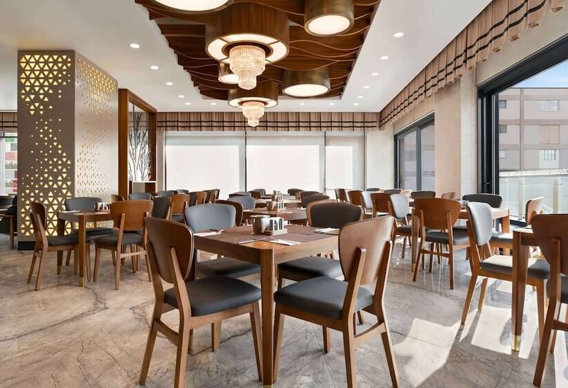 ホテル Tryp By Wyndham Istanbul Topkapi