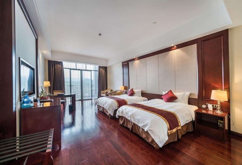 Отель Wyndham Garden Wuyishan