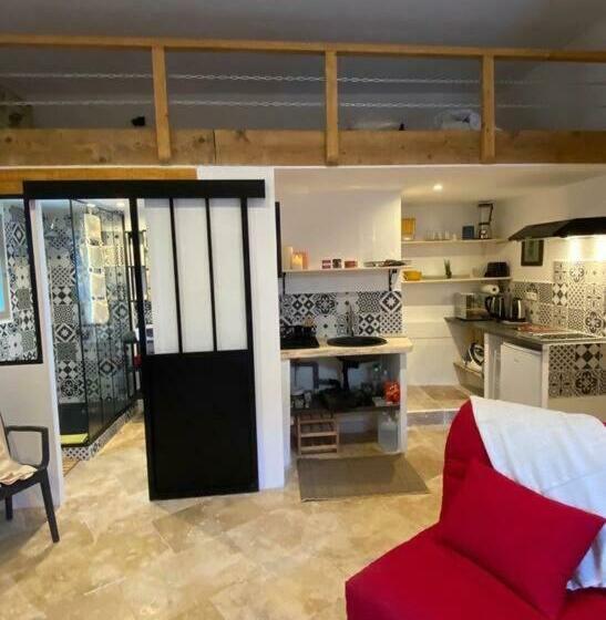 Les Remparts De Lauris Coeur Médiéval Et Patio