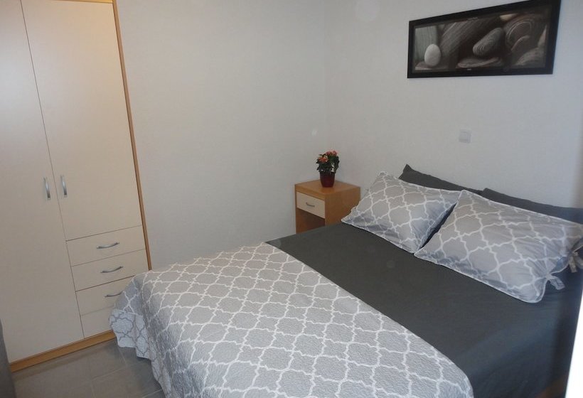 Paradise Apartments Robinson Getaway