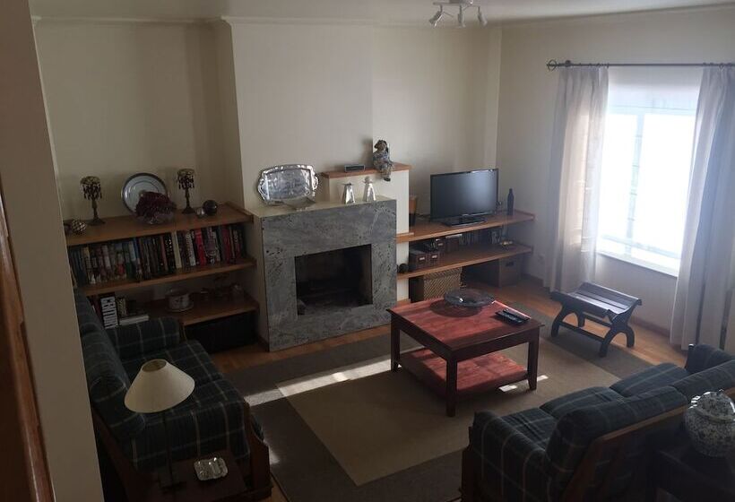 Пансион Apartamento Senadomum