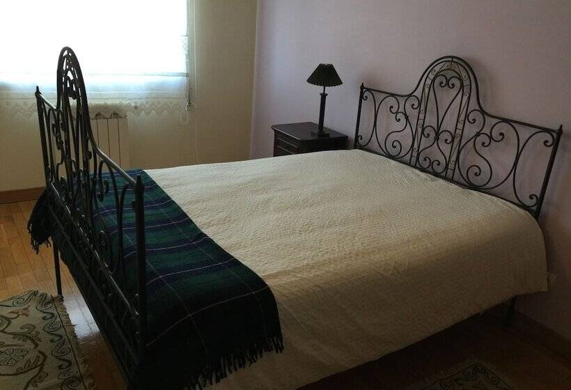 Пансион Apartamento Senadomum