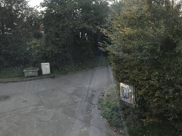 پانسیون Monteurzimmer