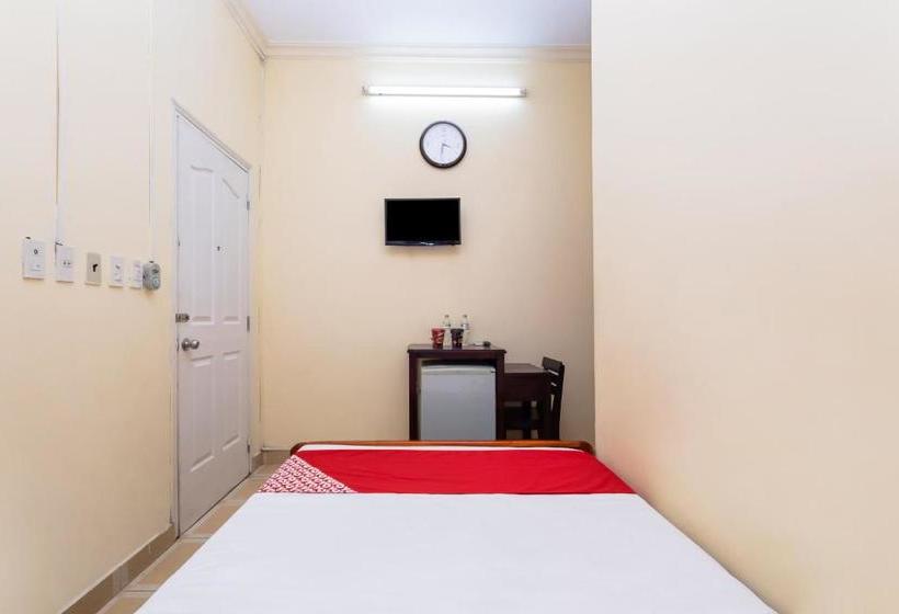 پانسیون Oyo 390 Hoa Cat