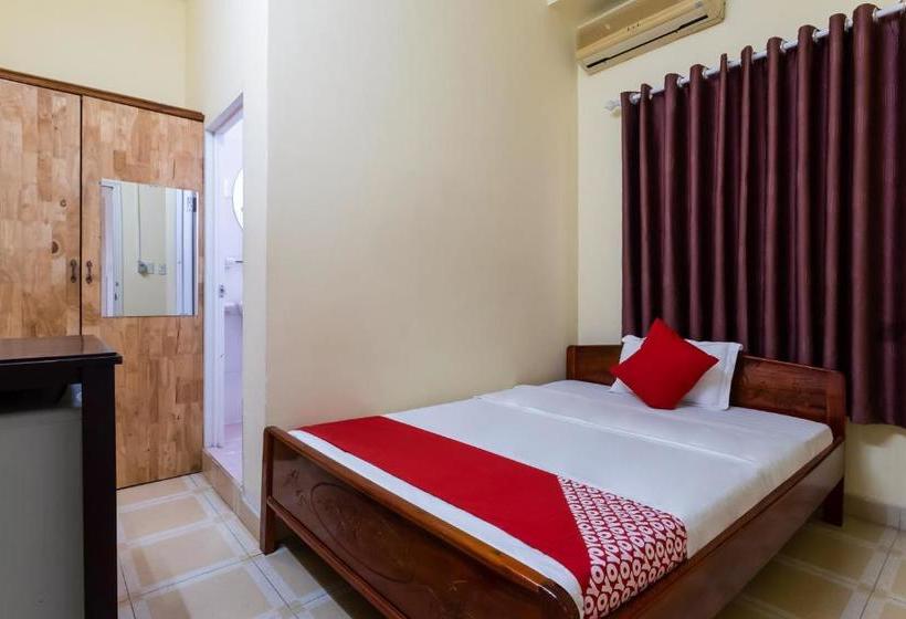 پانسیون Oyo 390 Hoa Cat