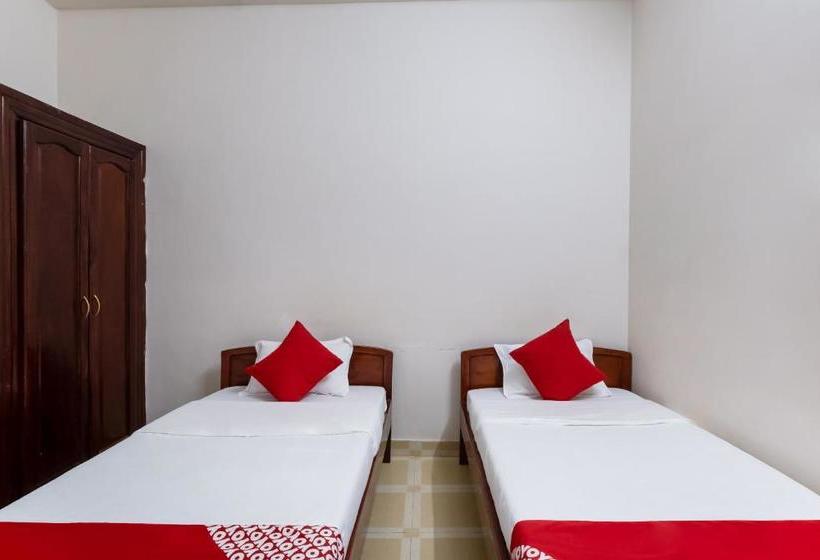 پانسیون Oyo 390 Hoa Cat