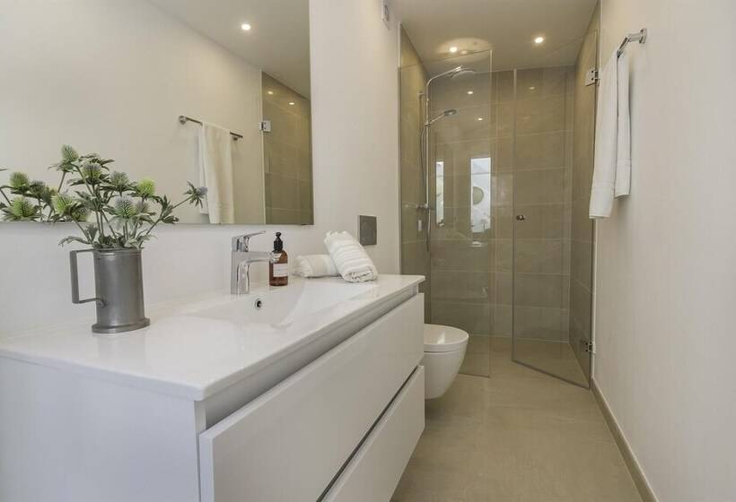 Penthouse First Line Golf   Marbella