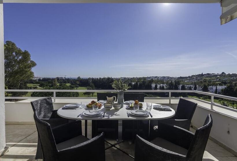 Penthouse First Line Golf   Marbella