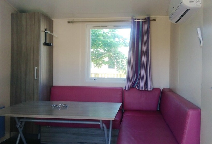 Mobile Home 6 People With Air Conditioning And Heating 3 Double Bedrooms