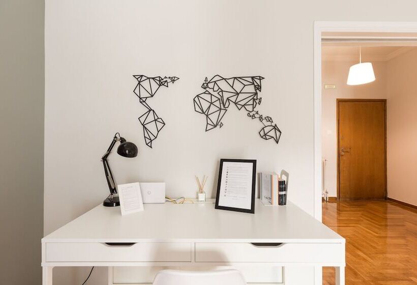 Sleek Flat In Central Syntagma By Upstreet