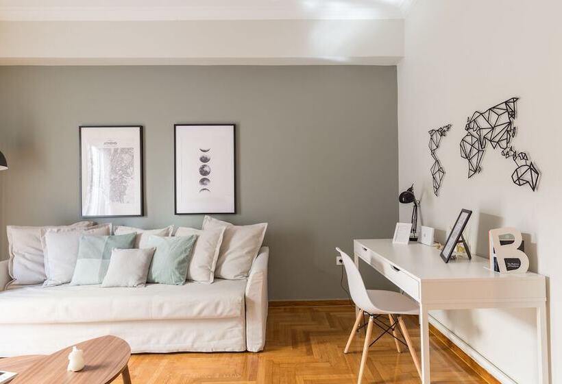 Sleek Flat In Central Syntagma By Upstreet