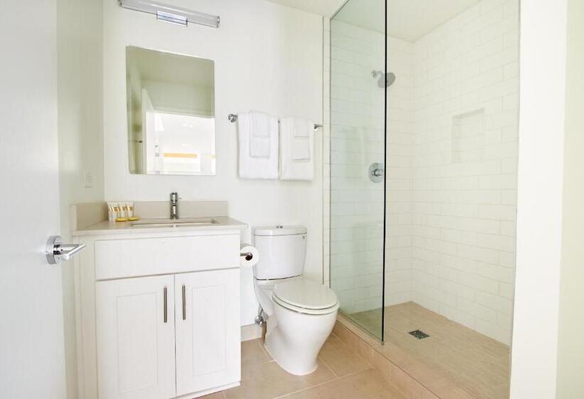 Sonder Baltimore Place