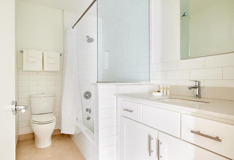 Sonder Baltimore Place