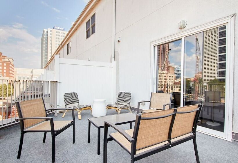 Sonder Baltimore Place