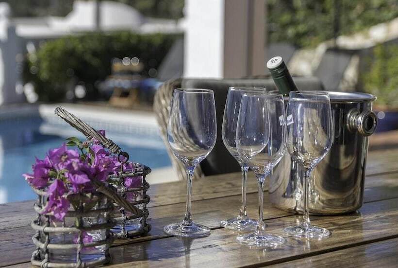 Spacious Villa With Impressive Views