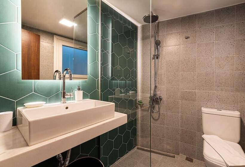 The Central Boutique Apartments